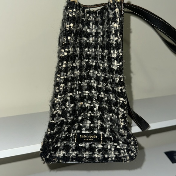 Kate Spade Preppy Black & White Tweed Shoulder Bag - Picture 2 of 13